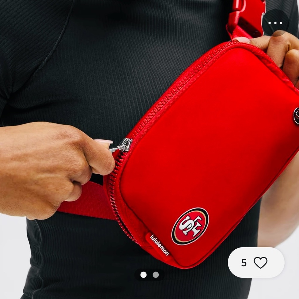 Lululemon Athletica SF 49ers Belt Bag